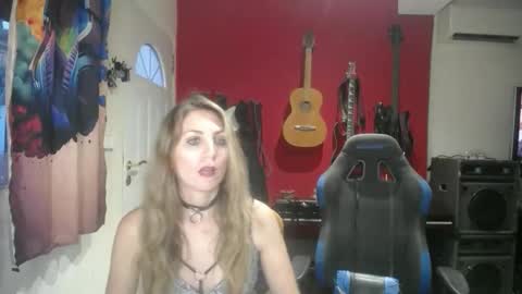 Giselle and Jay online show from September 24, 5:52 pm