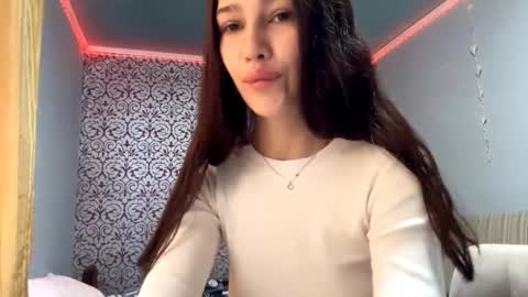 Valentina online show from September 27, 9:07 am