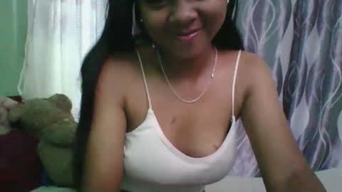 Anaelle online show from December 21, 1:06 pm