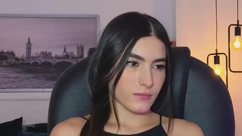 Snapshot of sasha_kendrick chatting on January 14, 1:47 am Sasha online show from January 14, 1:47 am