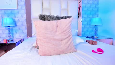 Camila  online show from October 30, 2:06 pm