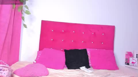 Snapshot of sasha_xxxx_ chatting on January 14, 6:02 am sasha palmer online show from January 14, 6:02 am
