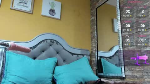 sashafoxy_ online show from July 24, 3:31 pm