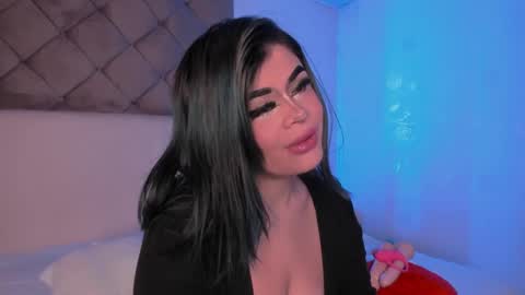 selene  online show from February 12, 10:26 pm