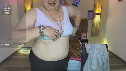 S A S H A R O S E online show from September 24, 12:34 pm