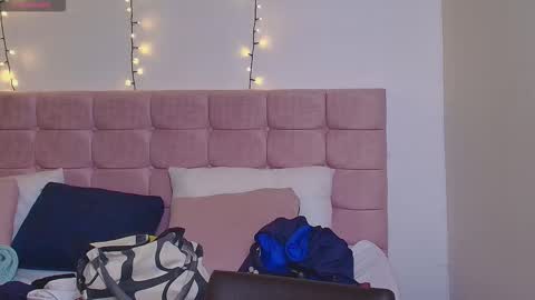 S A S H A R O S E online show from September 19, 12:09 pm