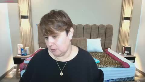 S A S H A R O S E online show from September 21, 12:20 pm