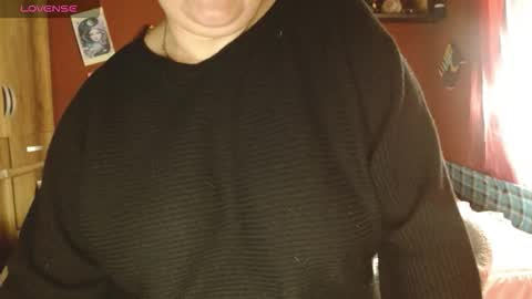 S A S H A R O S E online show from October 12, 3:26 pm