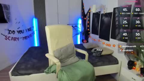 Sasha  online show from October 31, 3:34 pm