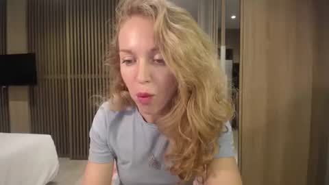 Sasha online show from October 27, 11:54 am