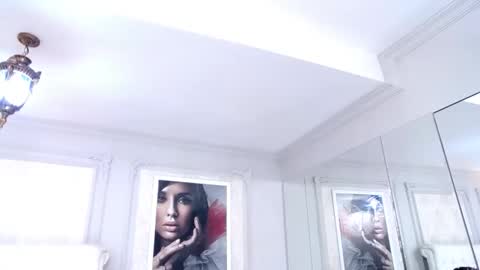 Sasha online show from September 23, 4:45 pm