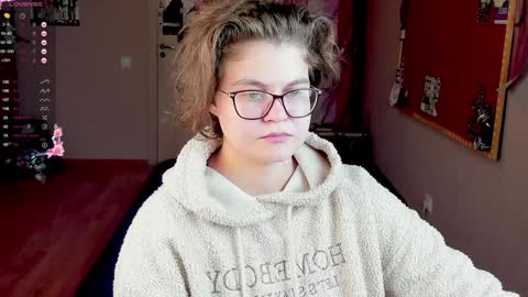 Snapshot of sashy_way chatting on December 15, 8:47 pm .Alexandra online show from December 15, 8:47 pm