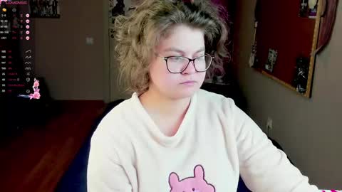 Snapshot of sashy_way chatting on March 8, 7:53 pm .Alexandra online show from March 8, 7:53 pm