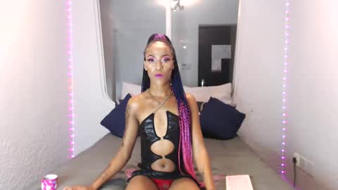 Kylie online show from March 2, 10:59 pm