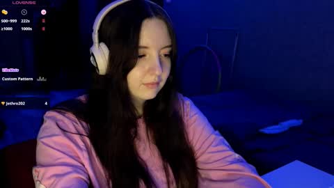 Marmulka or Mary online show from November 18, 6:33 pm