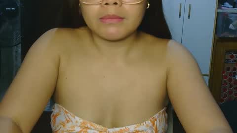 Snapshot of sassycass_cummerx chatting on October 20, 12:54 pm sassycass_cummerx online show from October 20, 12:54 pm