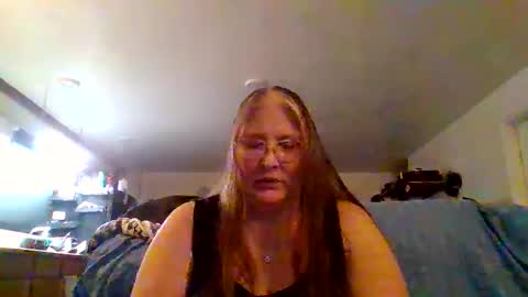 Sassymama82 online show from April 29, 9:58 am