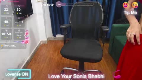 Sassysonia online show from October 26, 7:46 pm