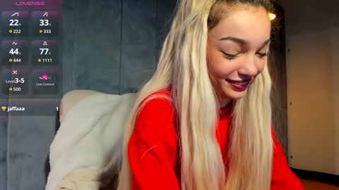 sassyt33n online show from October 26, 9:21 am