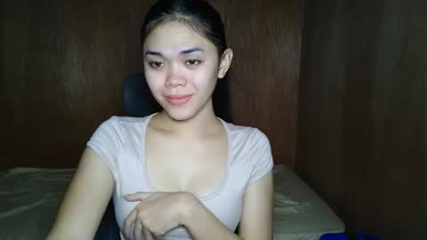 saszzyyumiie online show from September 25, 1:18 pm