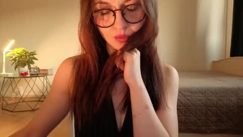 Lori online show from May 24, 7:09 pm