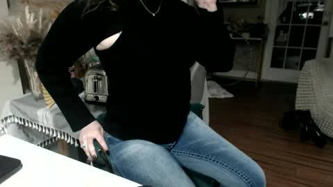 Satine online show from December 2, 8:03 am