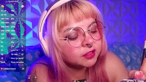 Gina George online show from March 14, 1:20 am