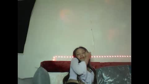Snapshot of saucy_shanice chatting on February 26, 10:47 pm Shaniiice online show from February 26, 10:47 pm