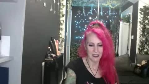 SaucySky online show from November 5, 10:56 pm