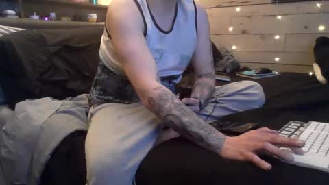 HerI online show from March 27, 11:33 am