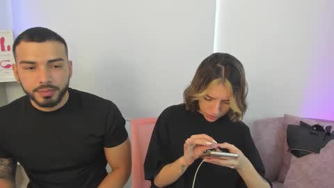 savagesweethearts online show from January 16, 3:45 pm