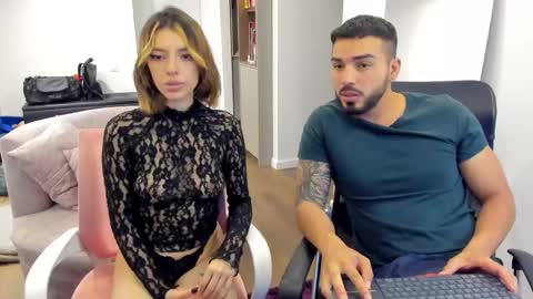 savagesweethearts online show from March 2, 5:44 am