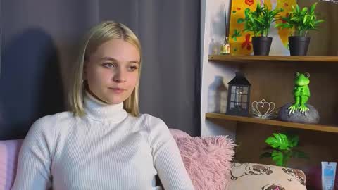 savannahshor online show from September 30, 7:24 pm