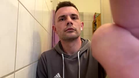 chamomile online show from April 15, 5:27 pm