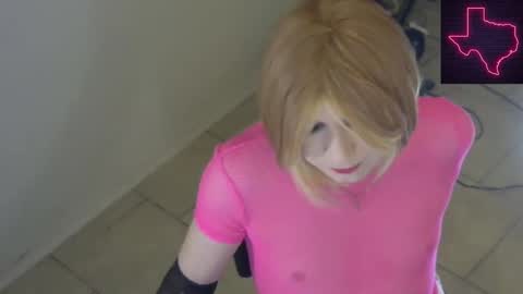 Cait or Caitlin online show from March 5, 6:12 am