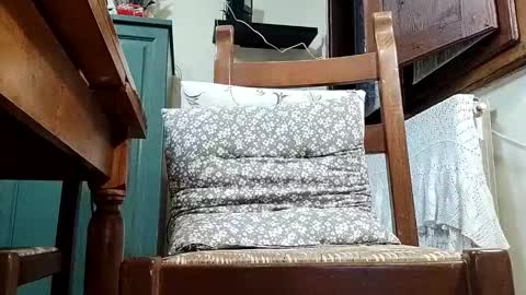 sbrinaiceberg online show from March 12, 4:49 am