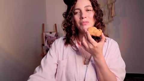 Venus online show from March 11, 3:59 pm