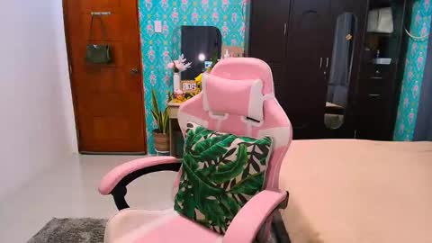 Snapshot of scar58 chatting on September 12, 2:46 am scarlett. online show from September 12, 2:46 am