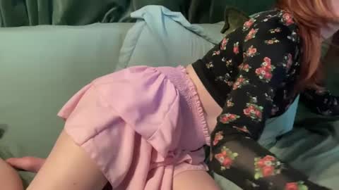 Scarblooms69 online show from February 7, 2:51 am