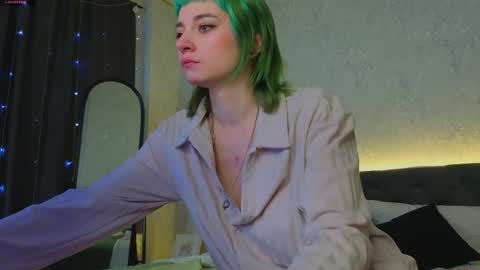 Emmy online show from April 5, 1:02 am