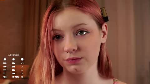 scarlet_fever10 online show from March 28, 4:30 pm