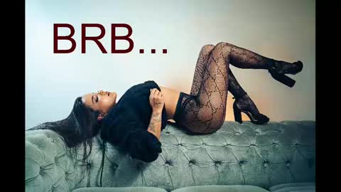 Snapshot of scarlet_monroee chatting on March 7, 11:38 pm Scarleth online show from March 7, 11:38 pm