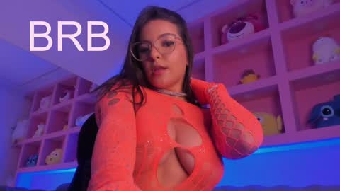 Snapshot of scarlet_monroee chatting on December 7, 3:47 pm Scarleth online show from December 7, 3:47 pm