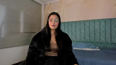 Scarlet  online show from February 23, 1:53 pm