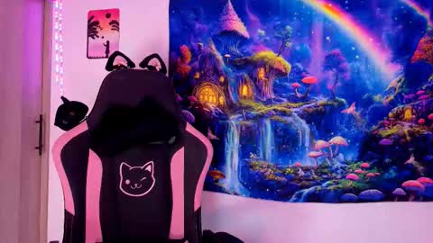 Scarlet online show from December 19, 3:07 pm