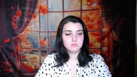 ScarletCargo online show from November 13, 6:32 pm