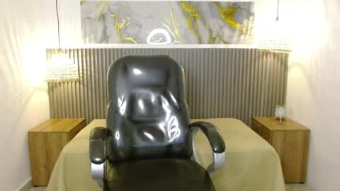 scarlet online show from January 19, 4:55 am