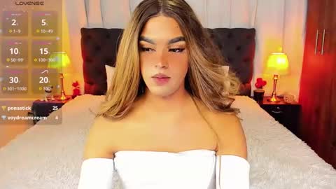 Snapshot of scarleth_sweety chatting on February 24, 3:23 am scarleth_sweety online show from February 24, 3:23 am