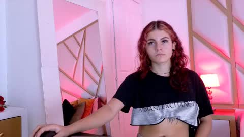Scarlet online show from February 26, 1:43 pm