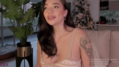 Snapshot of scarlett__baker11 chatting on January 19, 11:00 pm juli online show from January 19, 11:00 pm